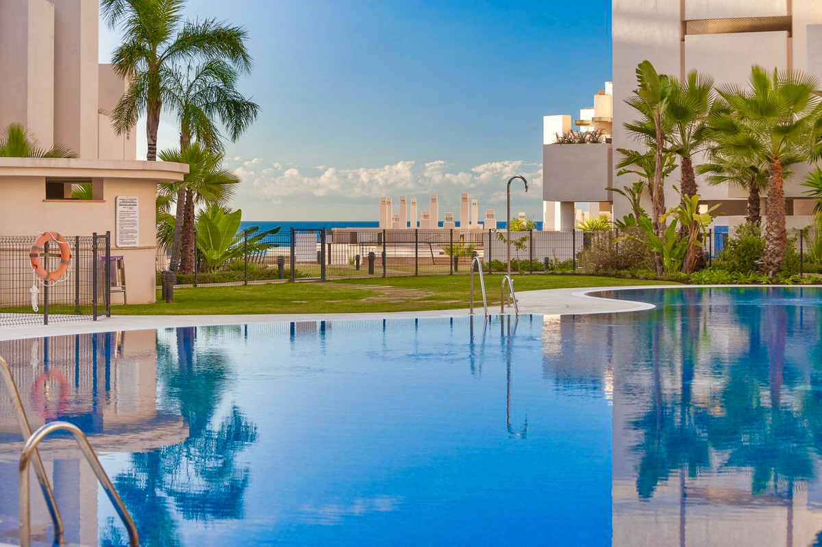 3 Bedroom Penthouse in Estepona - Foto 2