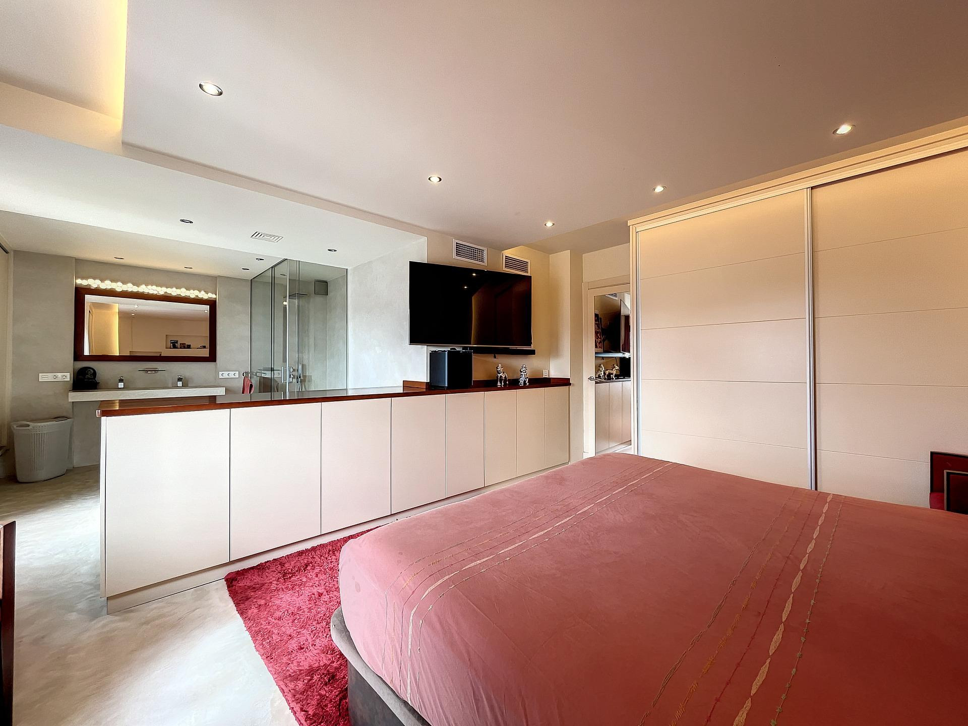 3 Bedroom Penthouse in La Duquesa - Photo 14