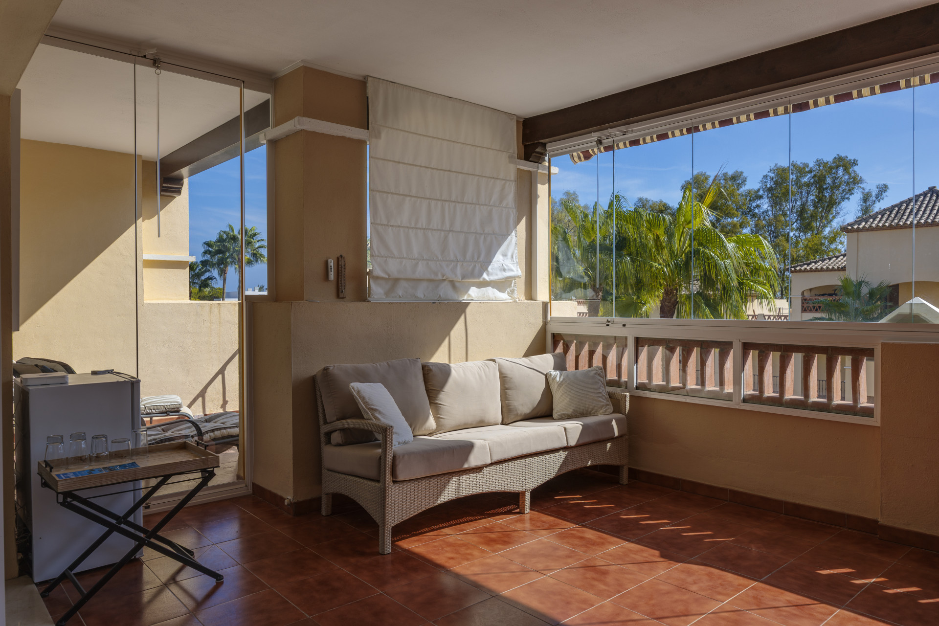 2 Bedroom Apartment in Estepona - Photo 3