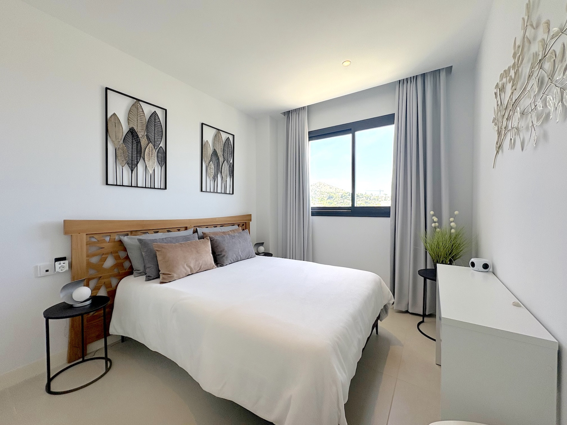 2 Bedroom Apartment in Benalmádena - Photo 33