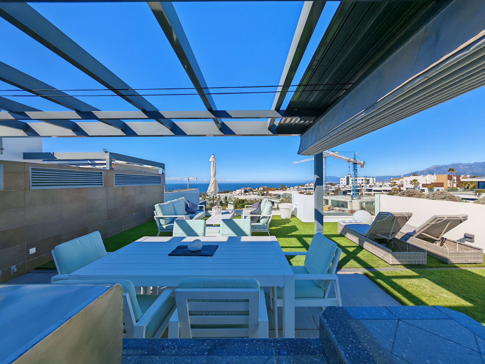 Piso de 3 dormitorios con piscina en Málaga – Foto 22
