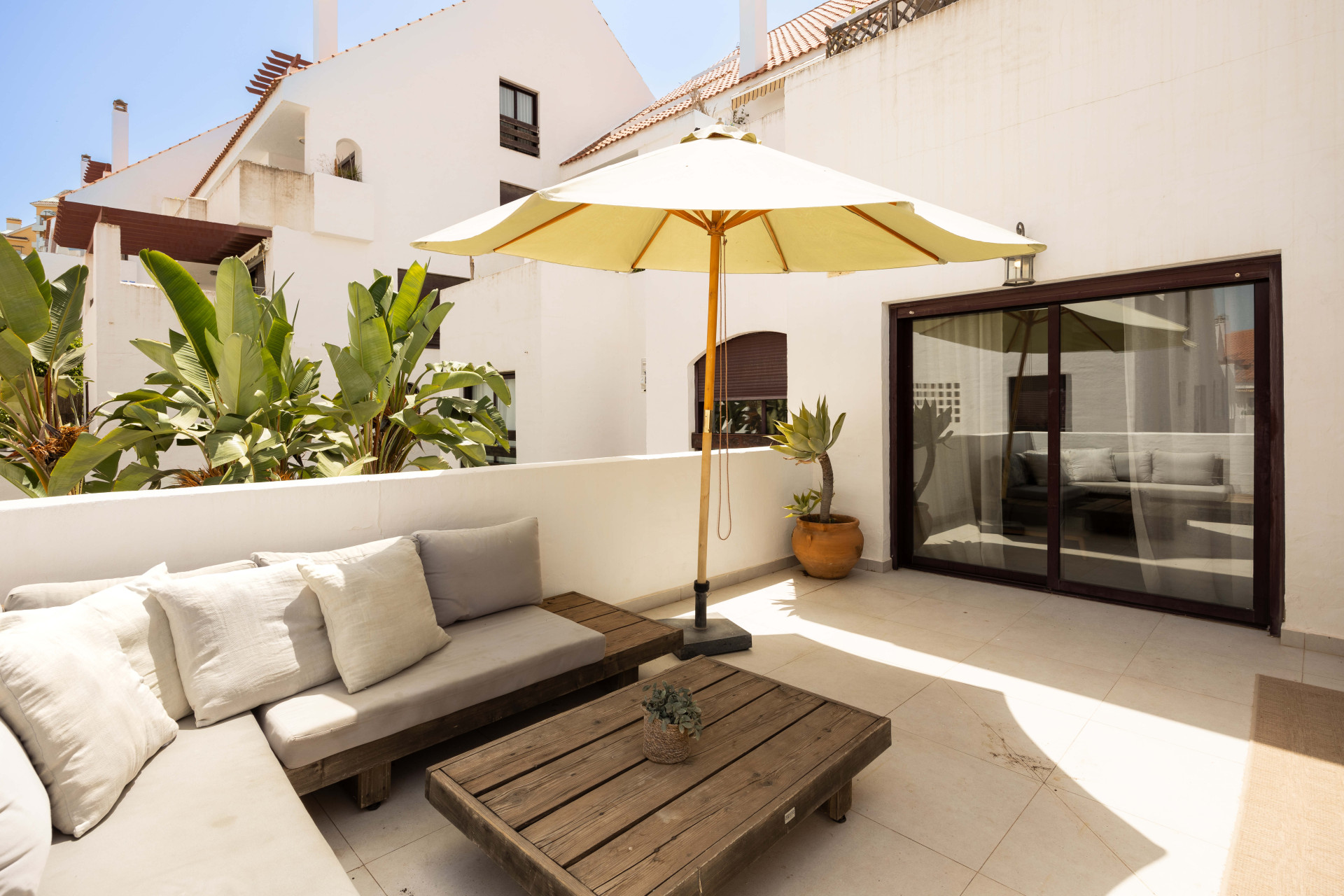 3 Bedroom Apartment in Marbella - Photo 21