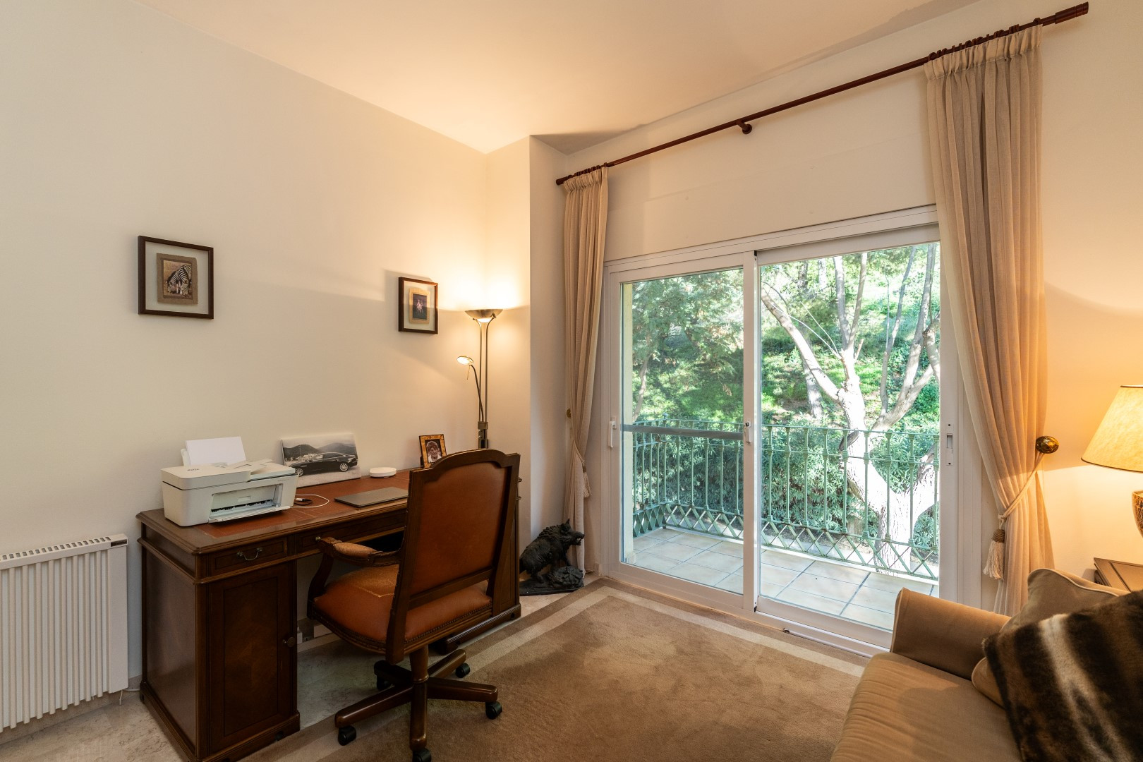 3 Bedroom Apartment in Marbella - Photo 32