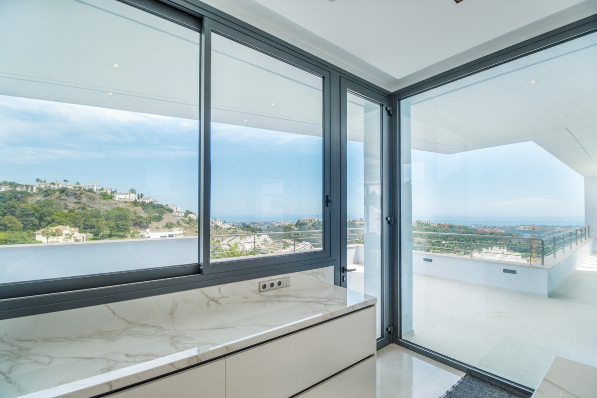 12 Bedroom Villa in Benahavís - Foto 17