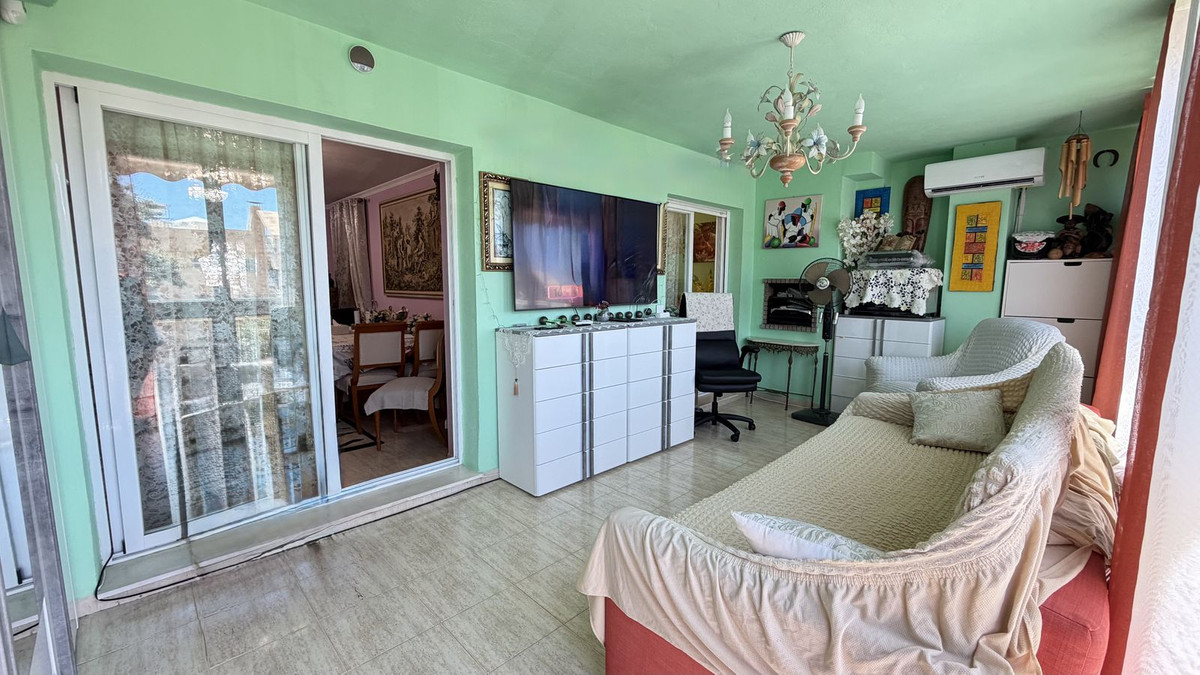 1 Bedroom Apartment in Mijas - Photo 13