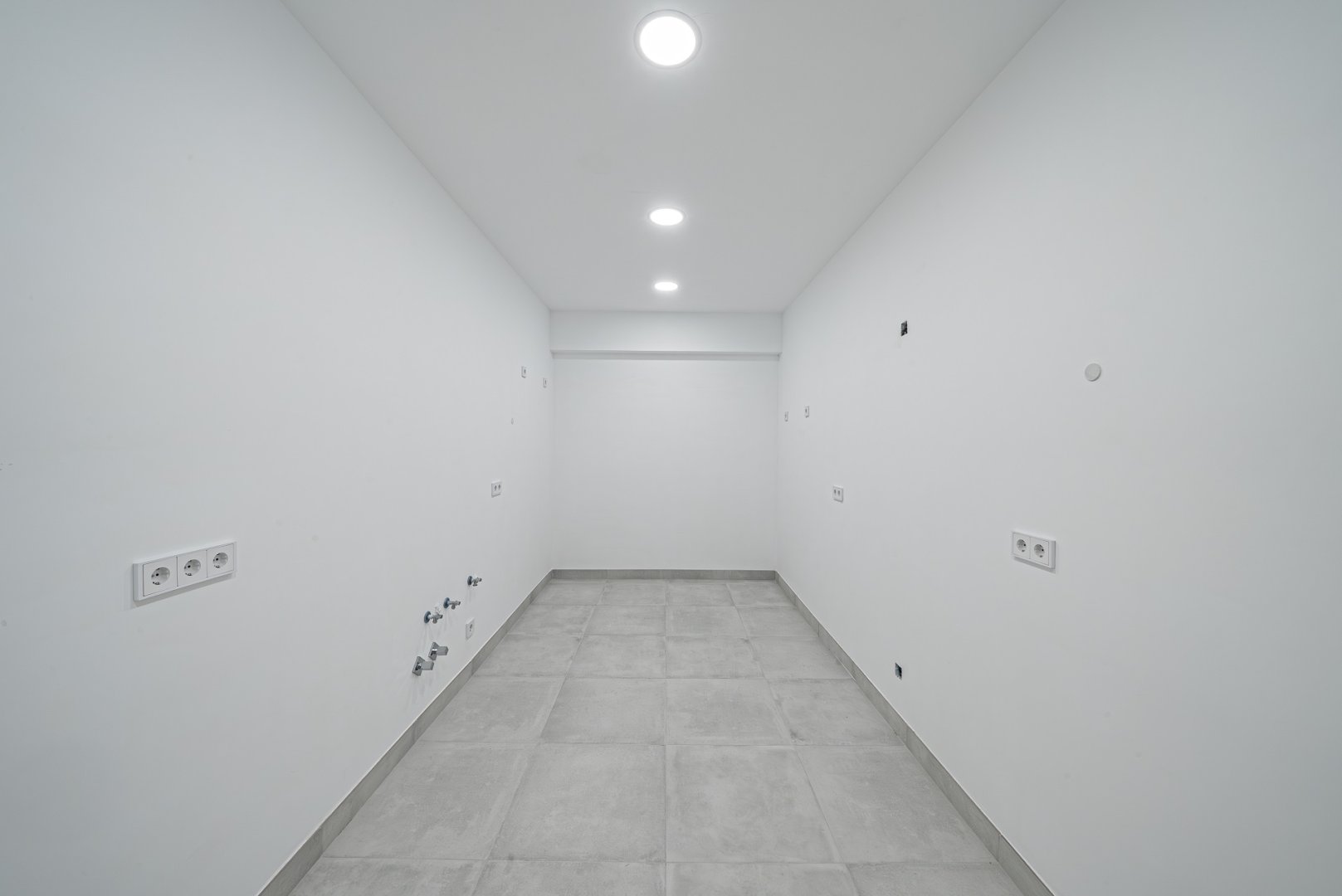 6 Bedroom Villa in Marbella - Photo 14