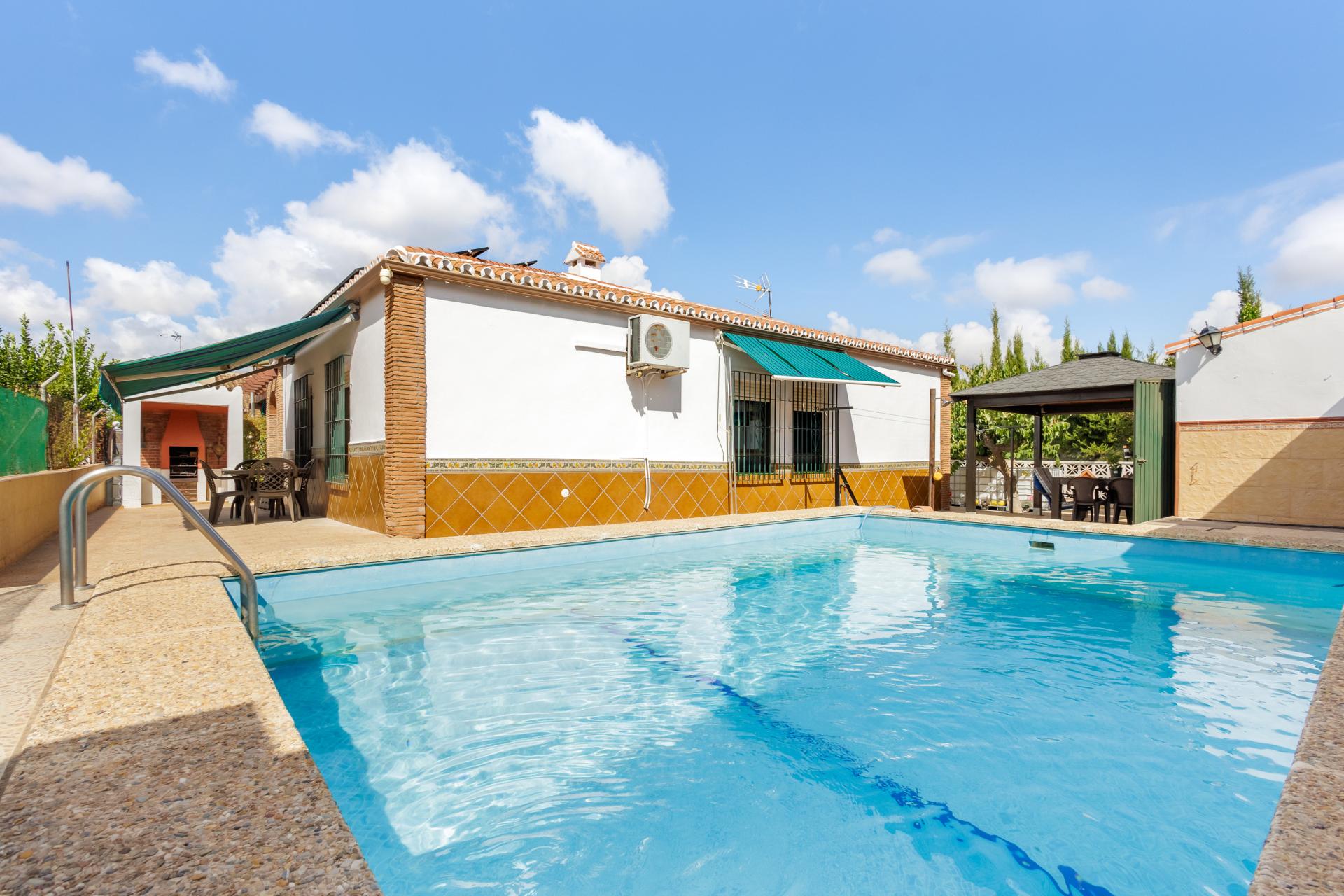 3 Bedroom Villa in Alhaurín de la Torre - Photo 13