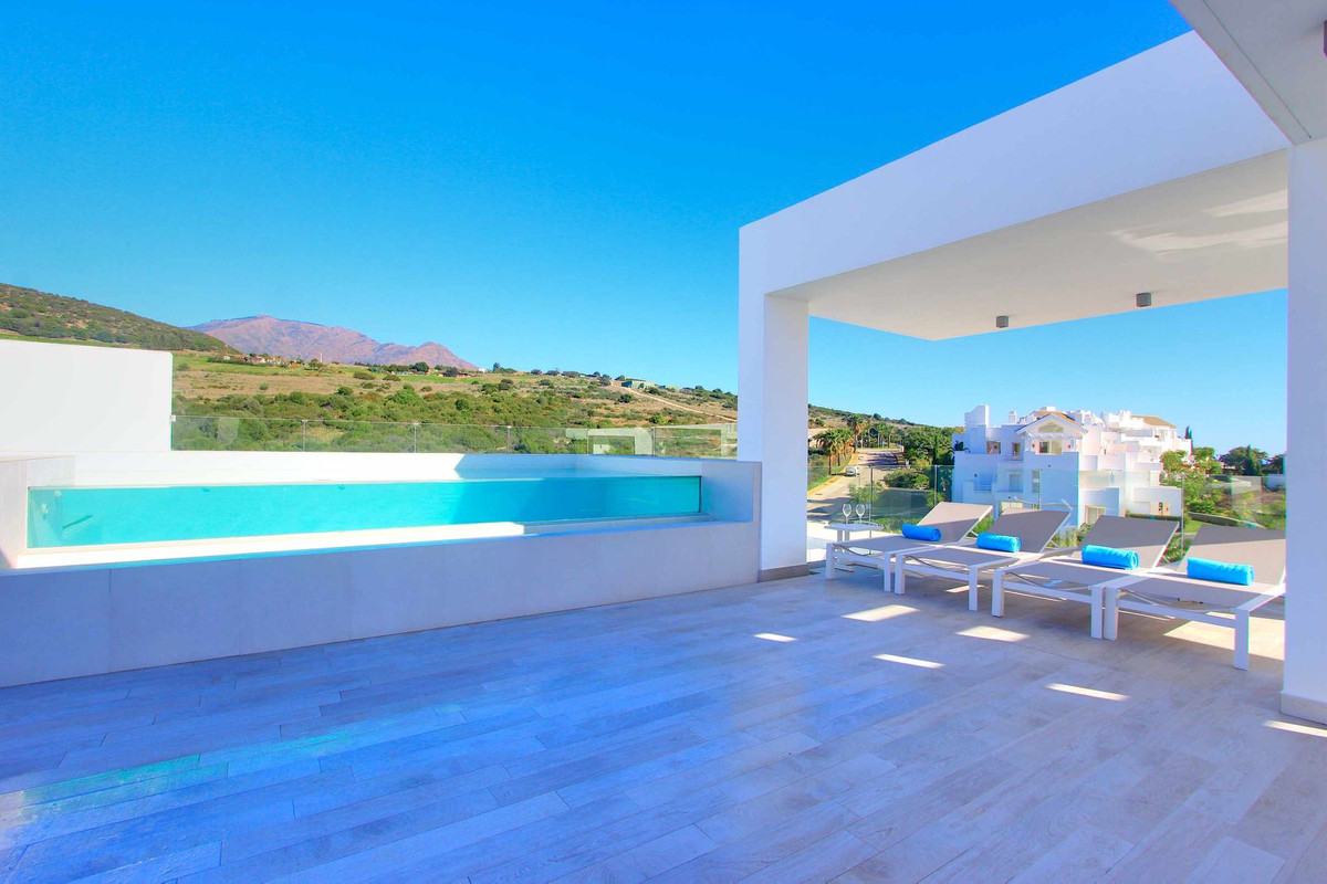 3 Bedroom Penthouse in Casares