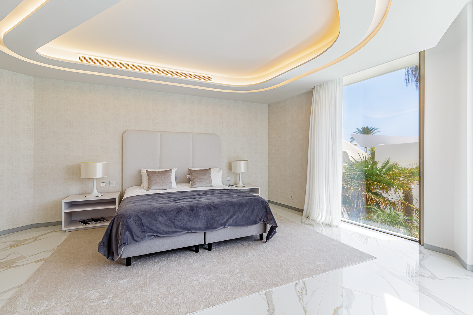 6 Bedroom Villa in Marbella - Photo 26