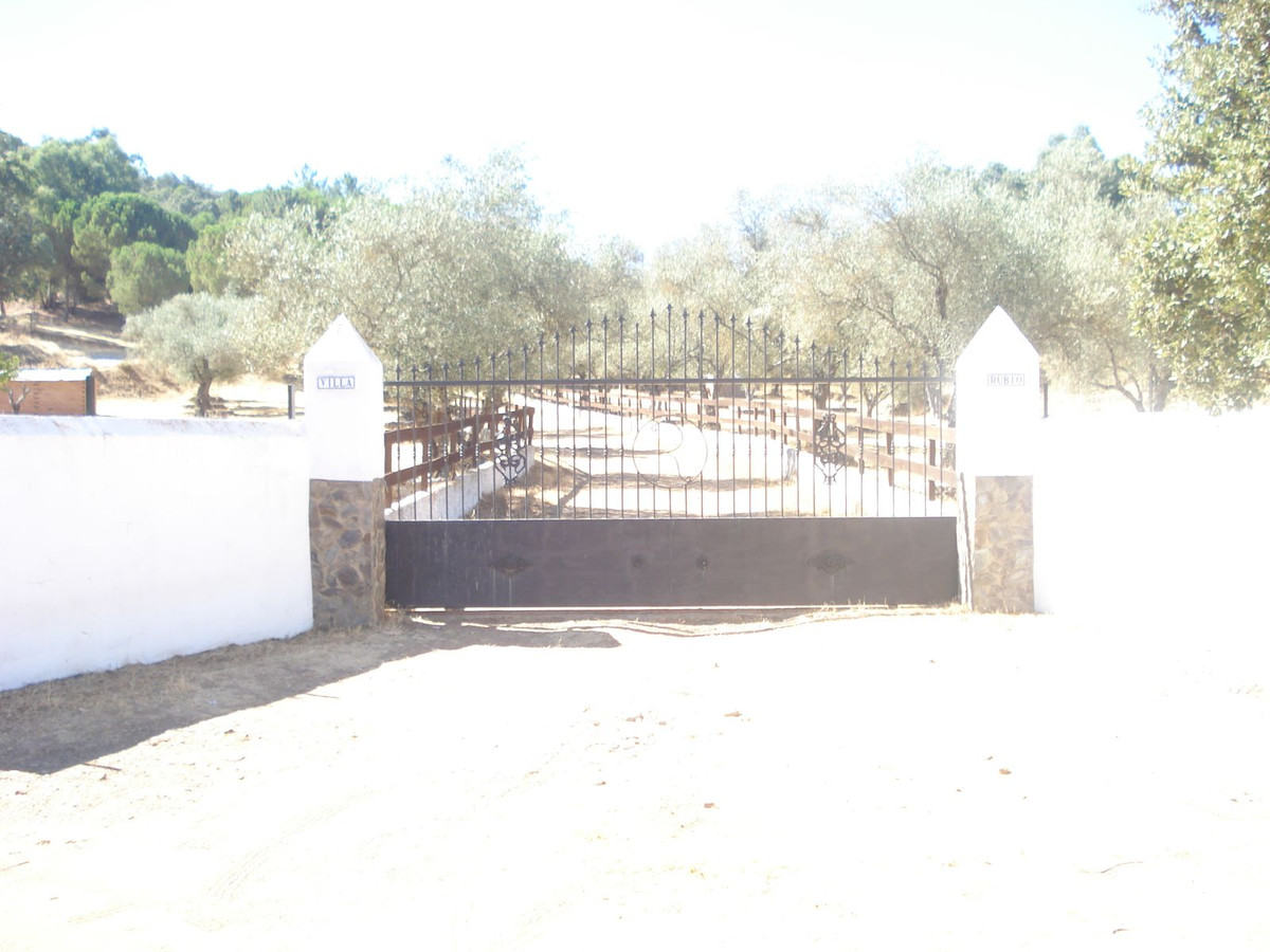 Espaço comercial com piscina em Huelva, Espanha – Foto 10