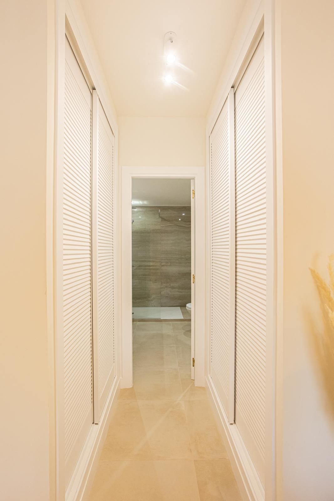 3 Bedroom Apartment in Marbella - Photo 9