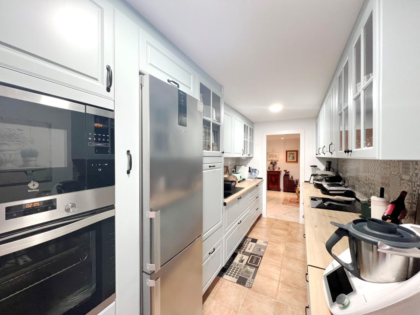 3 Bedroom Apartment in Marbella - Photo 9