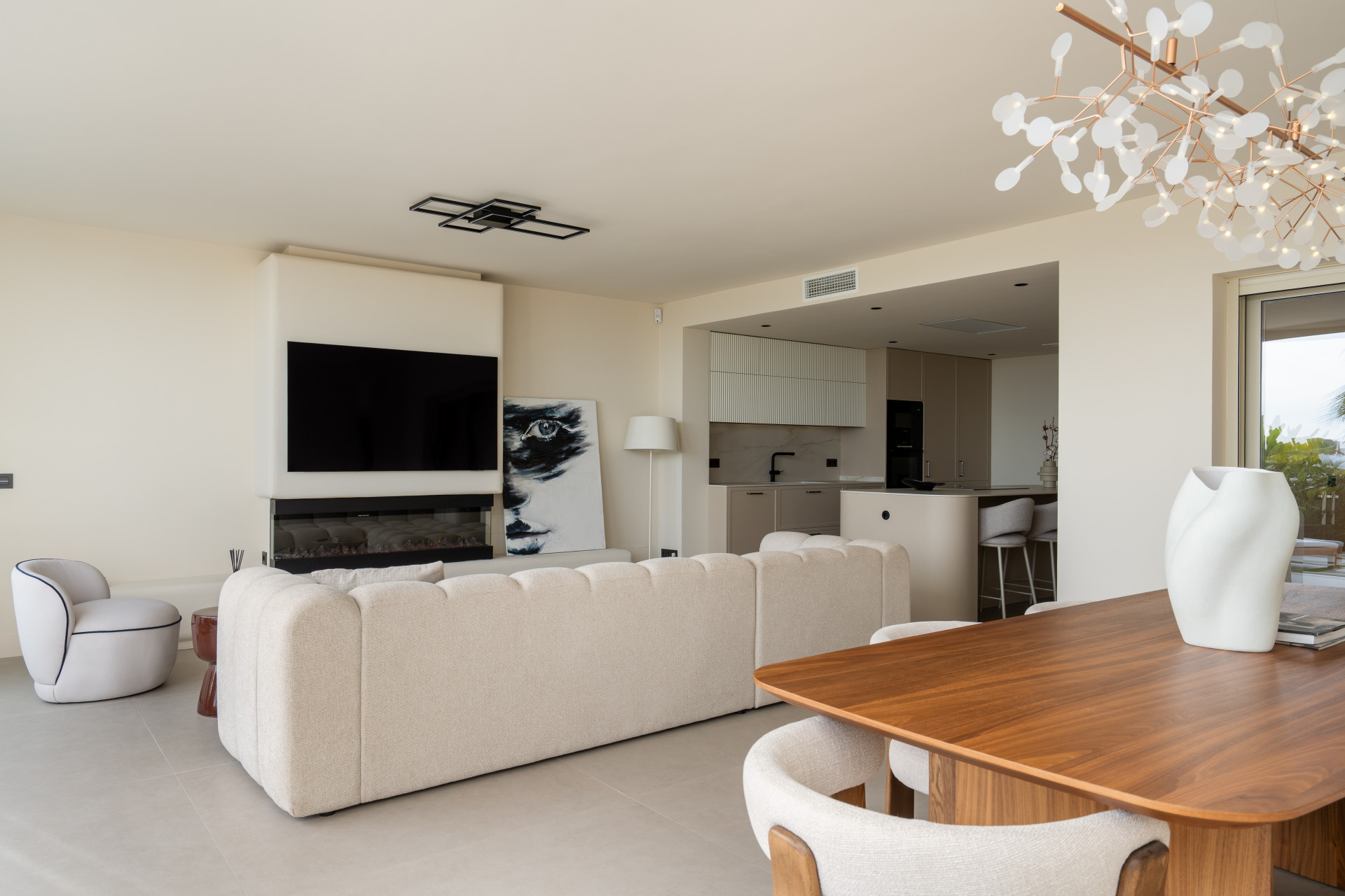 3 Bedroom Apartment in Marbella - Photo 10