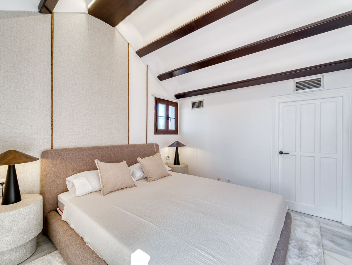 3 Bedroom Villa in Marbella - Photo 20