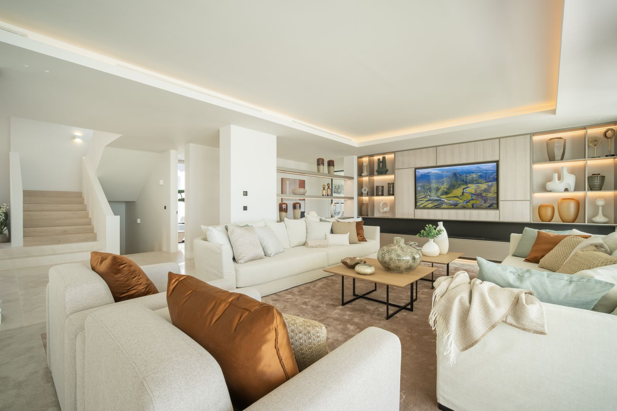 8 Bedroom Villa in Benahavís - Foto 4