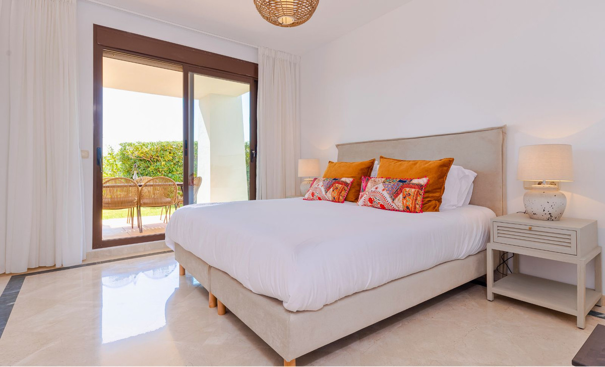 3 Bedroom Apartment in Casares - Photo 14