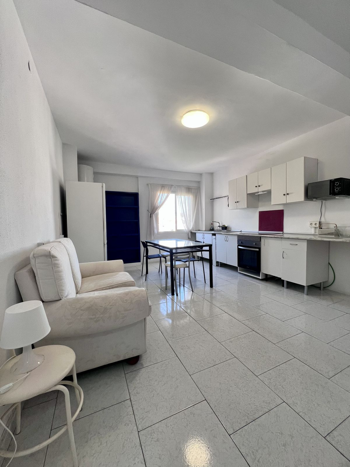 3 Bedroom Apartment in Marbella - Photo 13