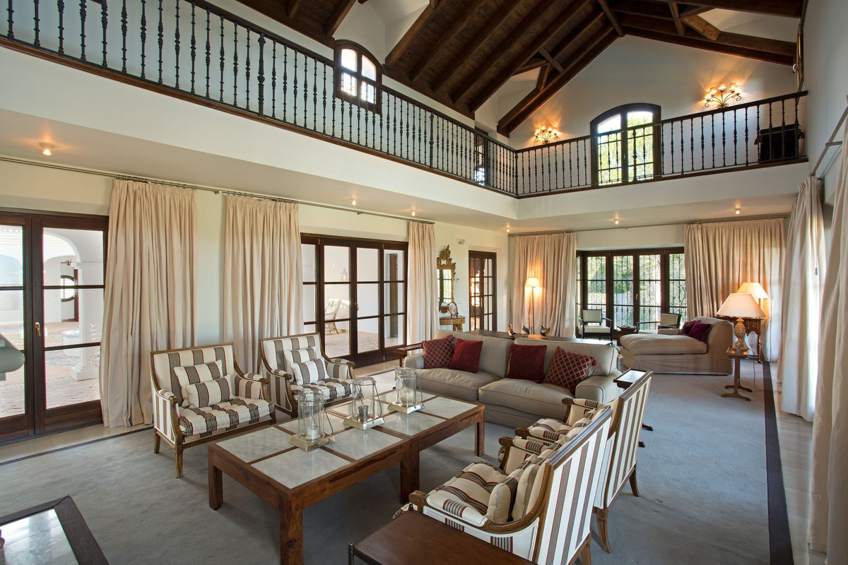 7 Bedroom Villa in Benahavís - Foto 8