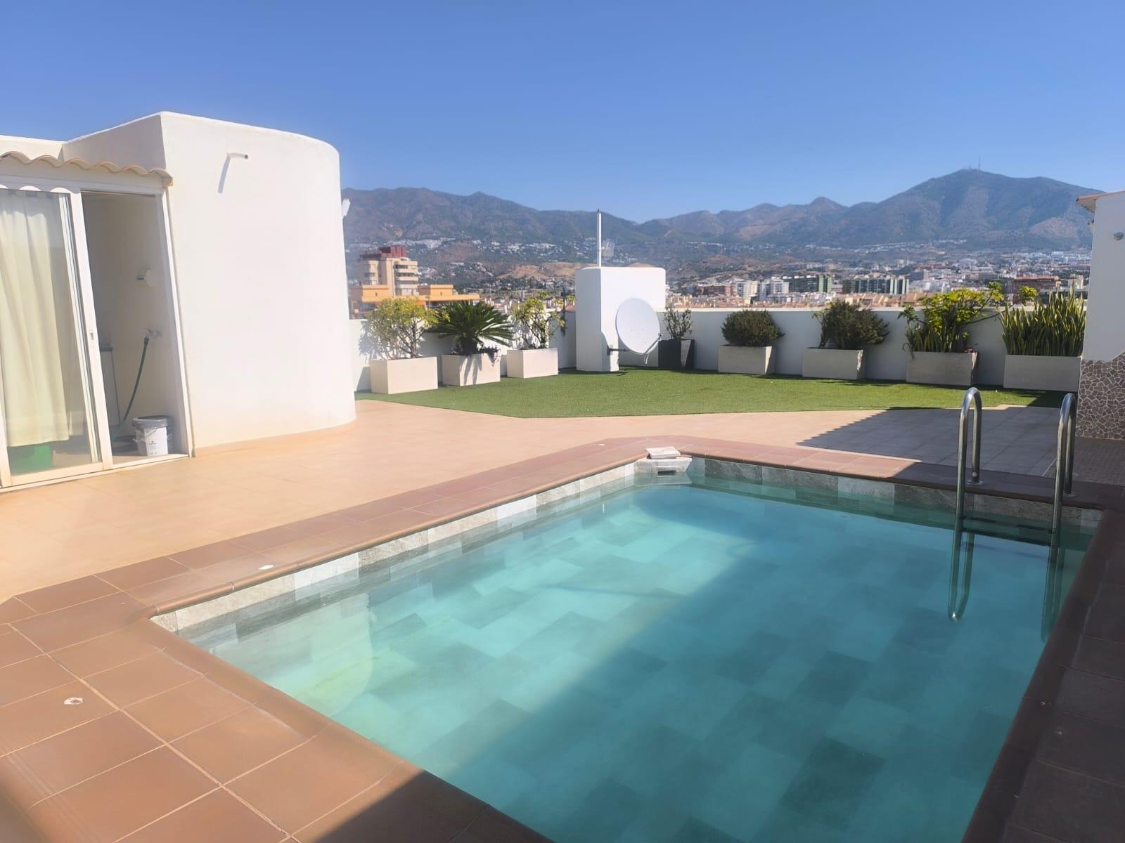 3 Bedroom Penthouse in Fuengirola - Photo 7
