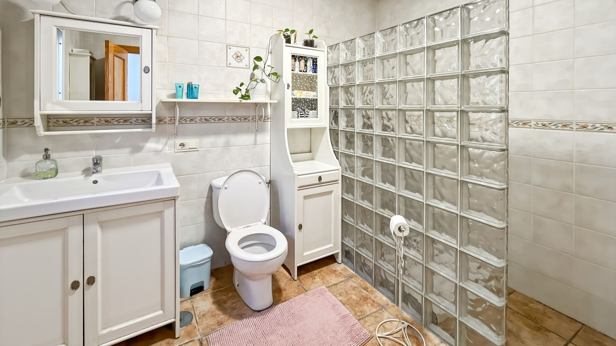 Moradia com 4 quartos com piscina em Málaga, Espanha – Foto 27
