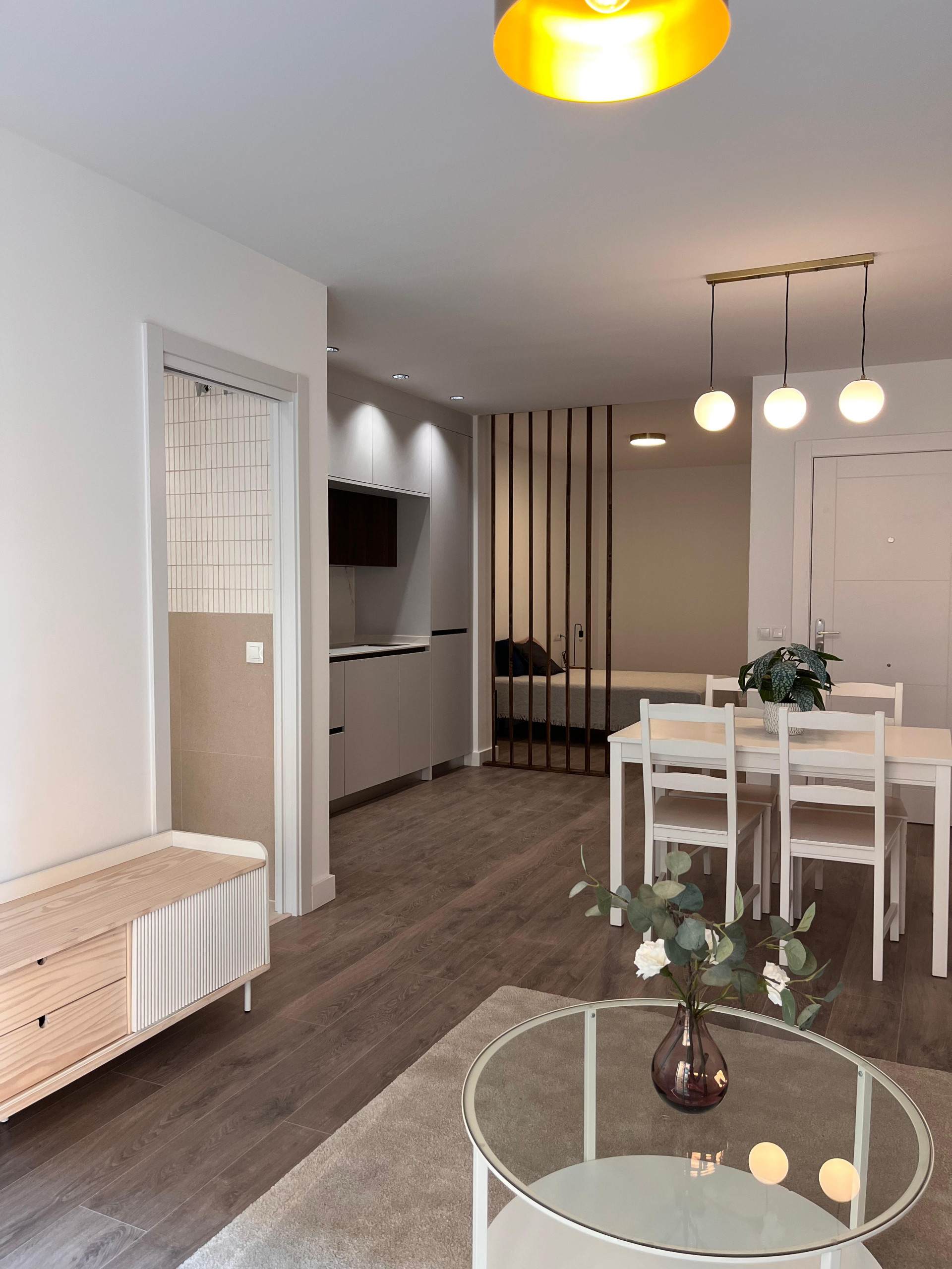 1 Bedroom Apartment in Málaga - Photo 7