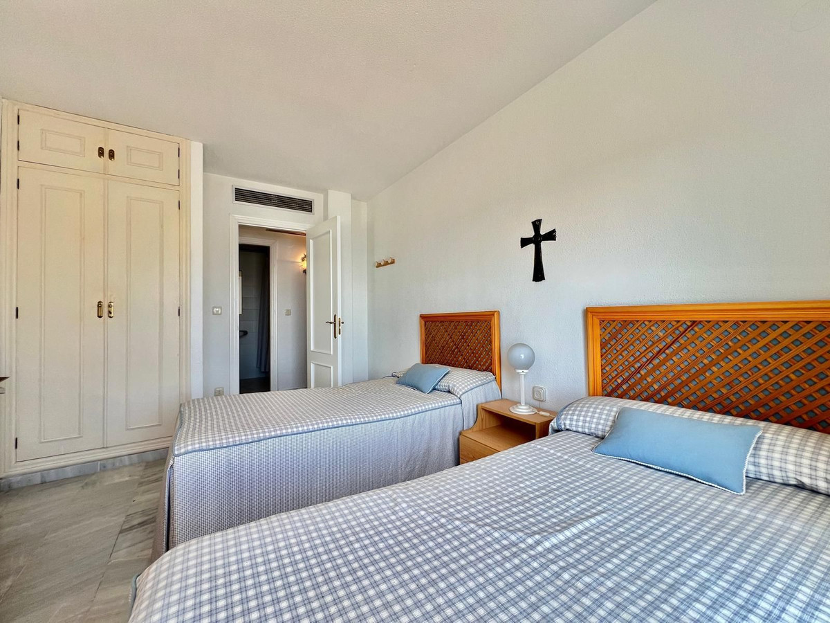 3 Bedroom Townhouse in Estepona - Foto 21