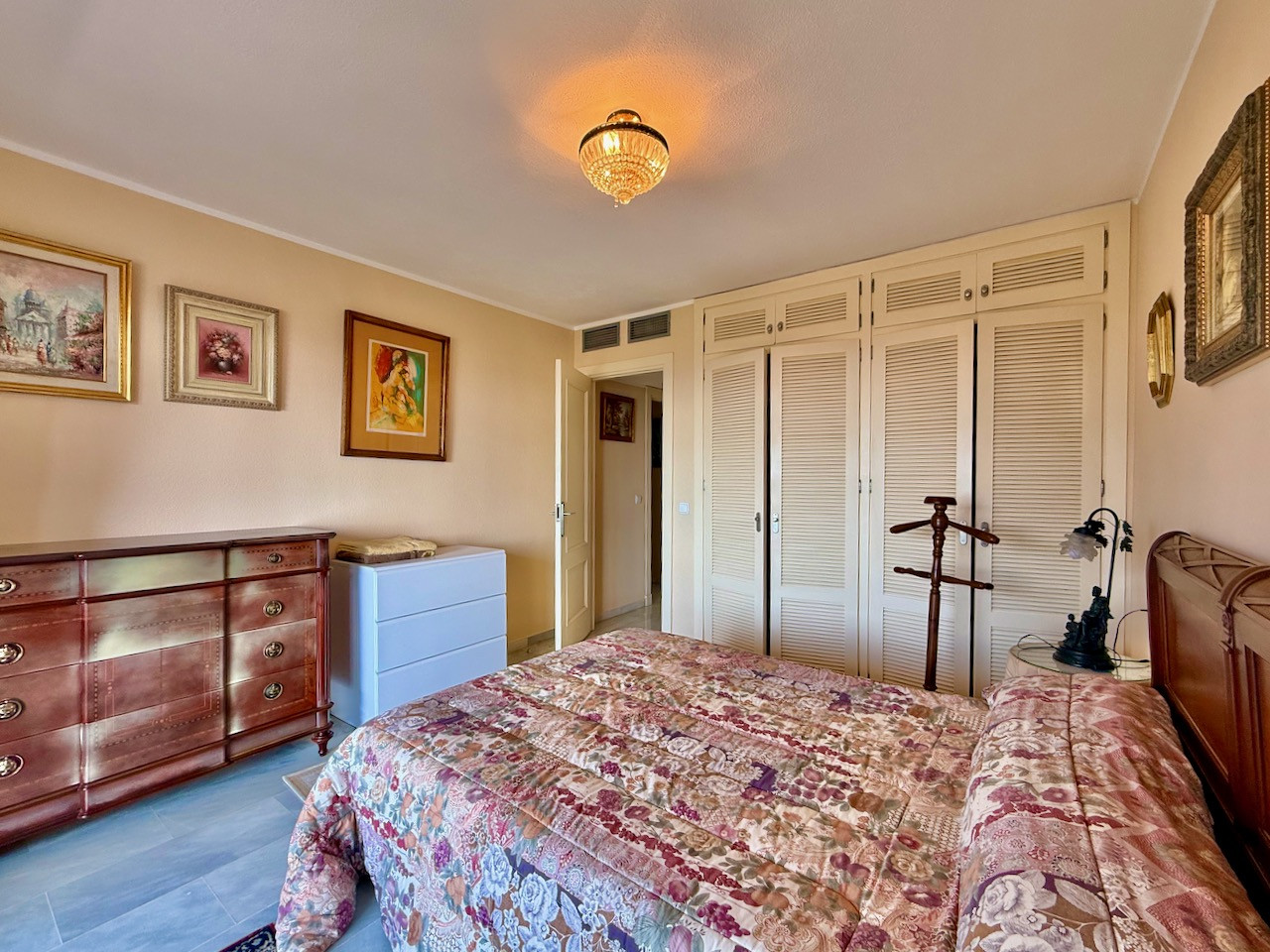 4 Bedroom Villa in La Duquesa - Photo 26