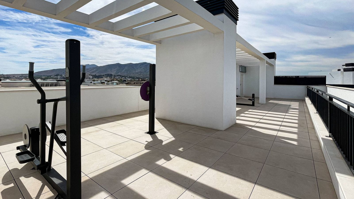 3 Bedroom Apartment in Torremolinos - Photo 20