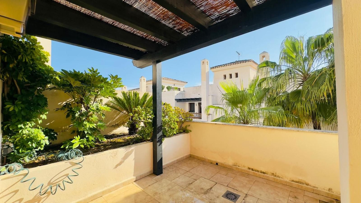 3 Bedroom Apartment in Marbella - Photo 20