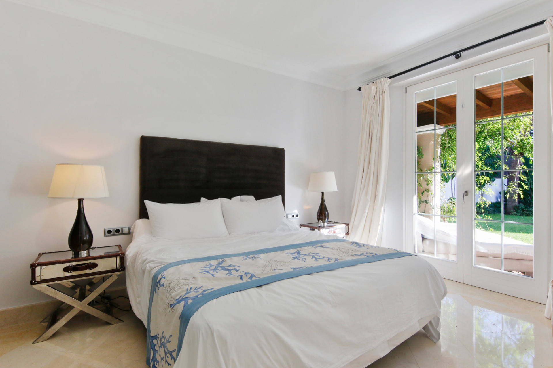 4 Bedroom Villa in Marbella - Photo 18