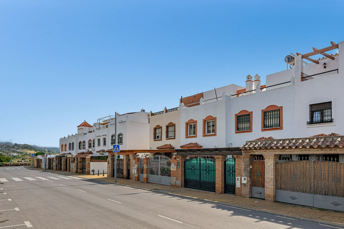 Moradia com 3 quartos com vista mar em Málaga, Espanha – Foto 2