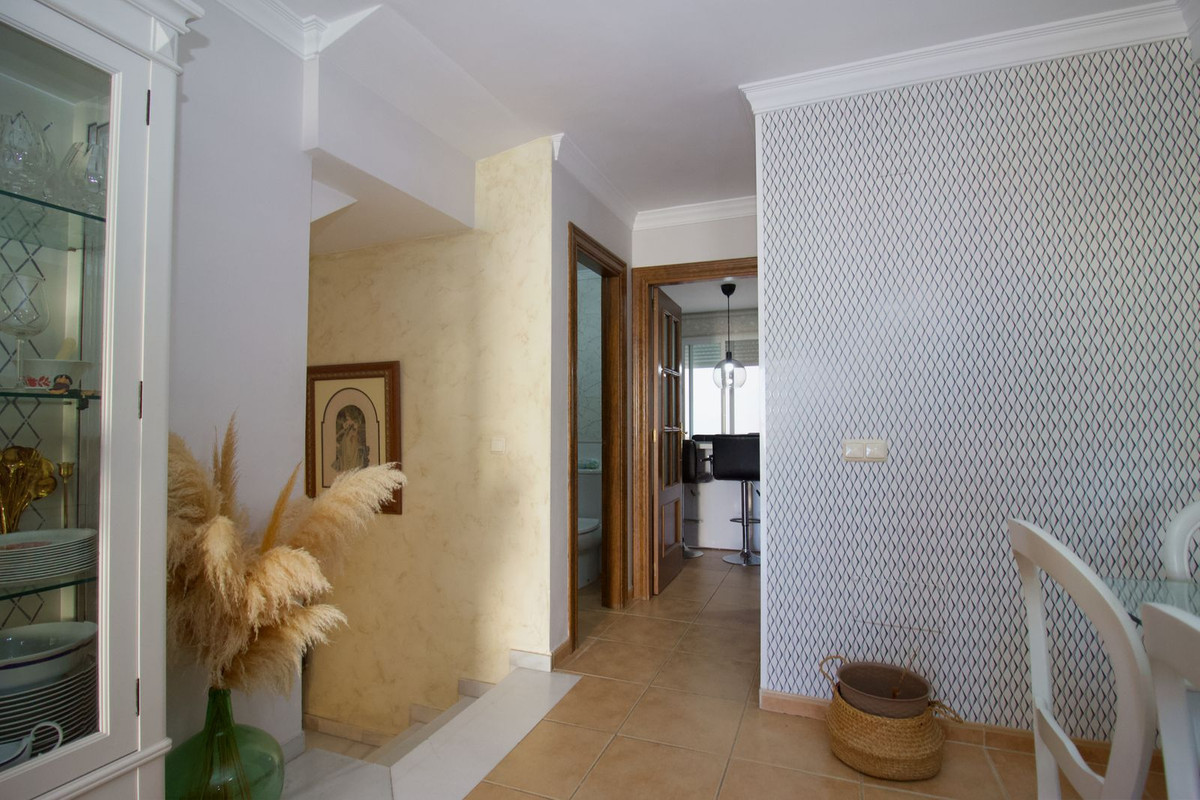 4 Bedroom Townhouse in Coín - Foto 19