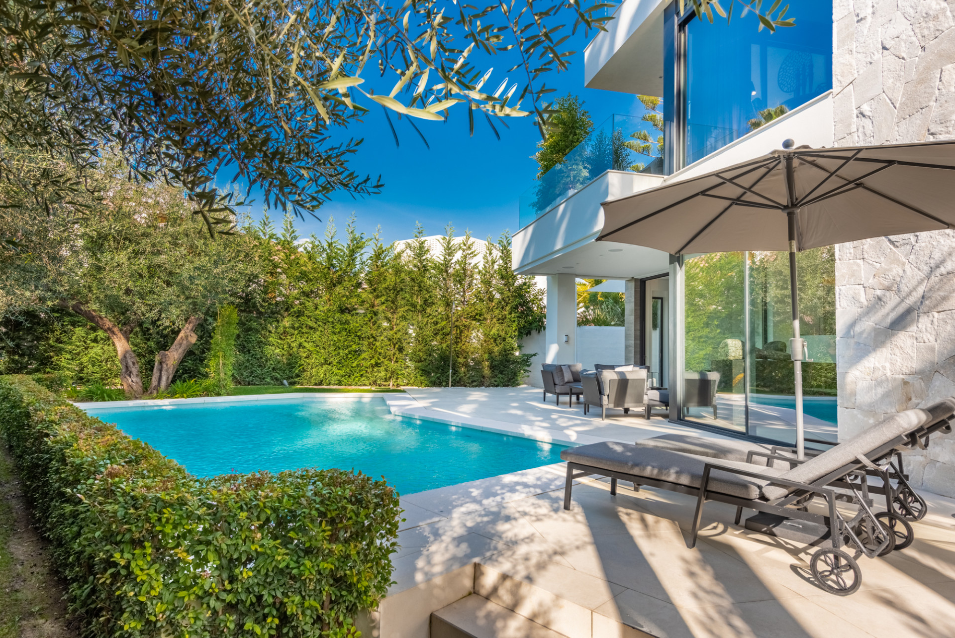 5 Bedroom Villa in Marbella - Photo 18