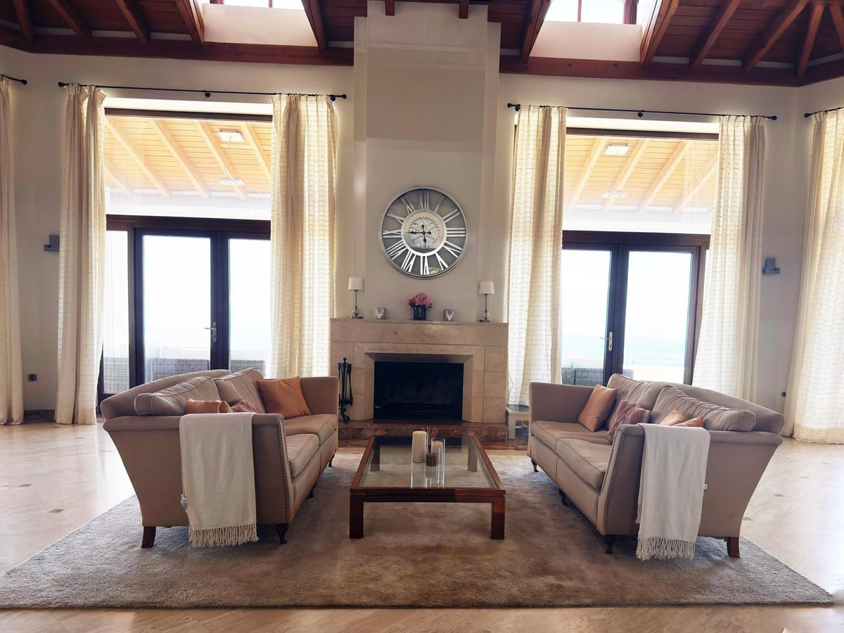 5 Bedroom Villa in Benahavís - Фото 44