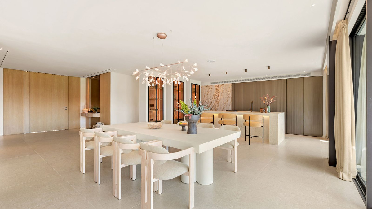 4 Bedroom Villa in Marbella - Фото 25