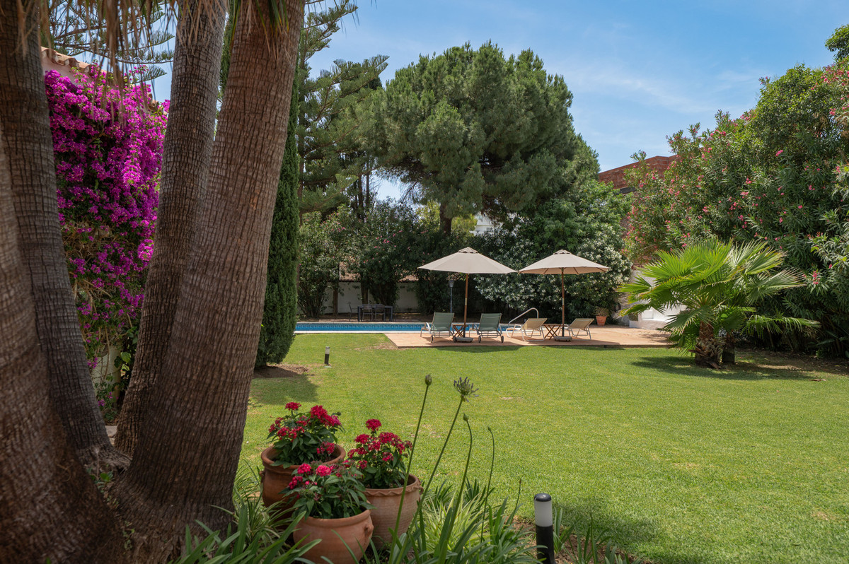 5 Bedroom Villa in San Pedro de Alcántara - Foto 28