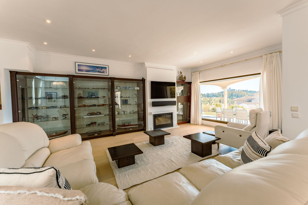 4 Bedroom Villa in Benahavís - Foto 7