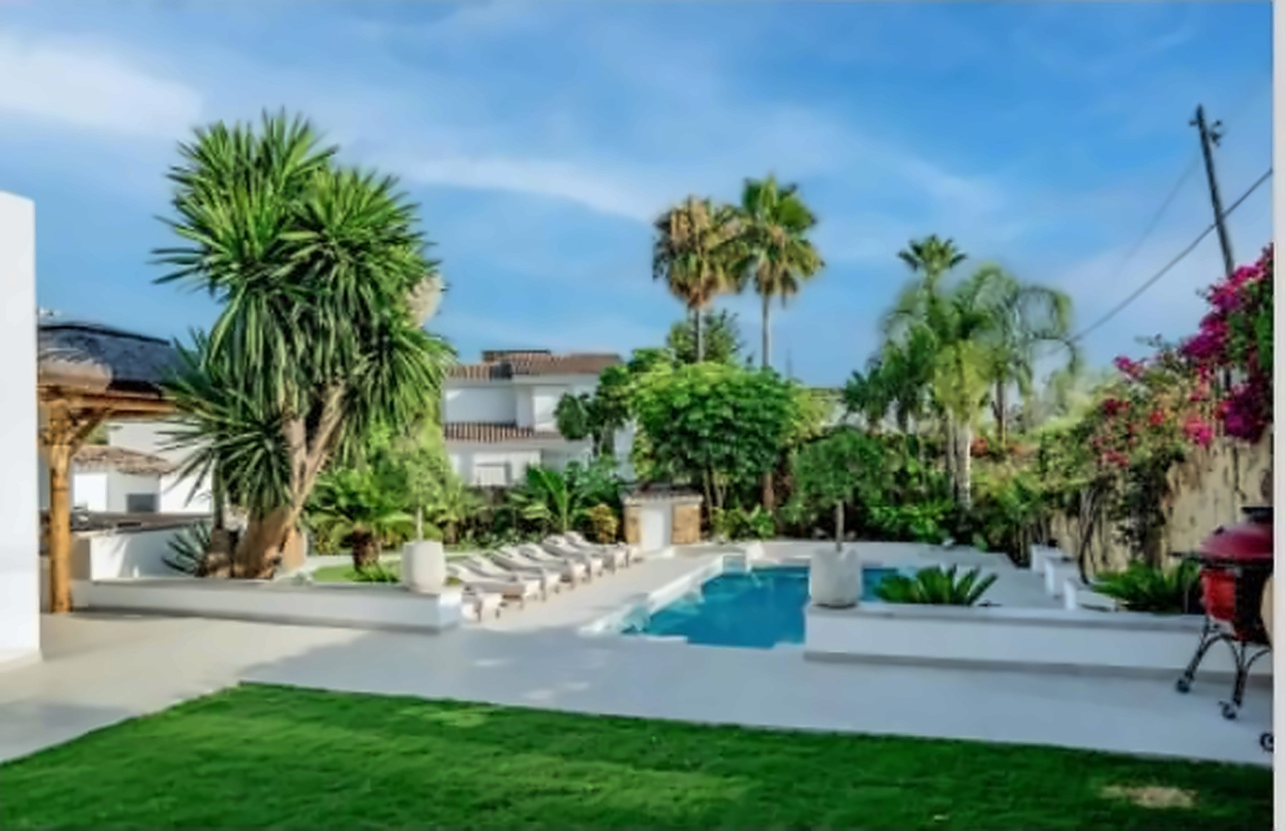 6 Bedroom Villa in Marbella - Photo 16