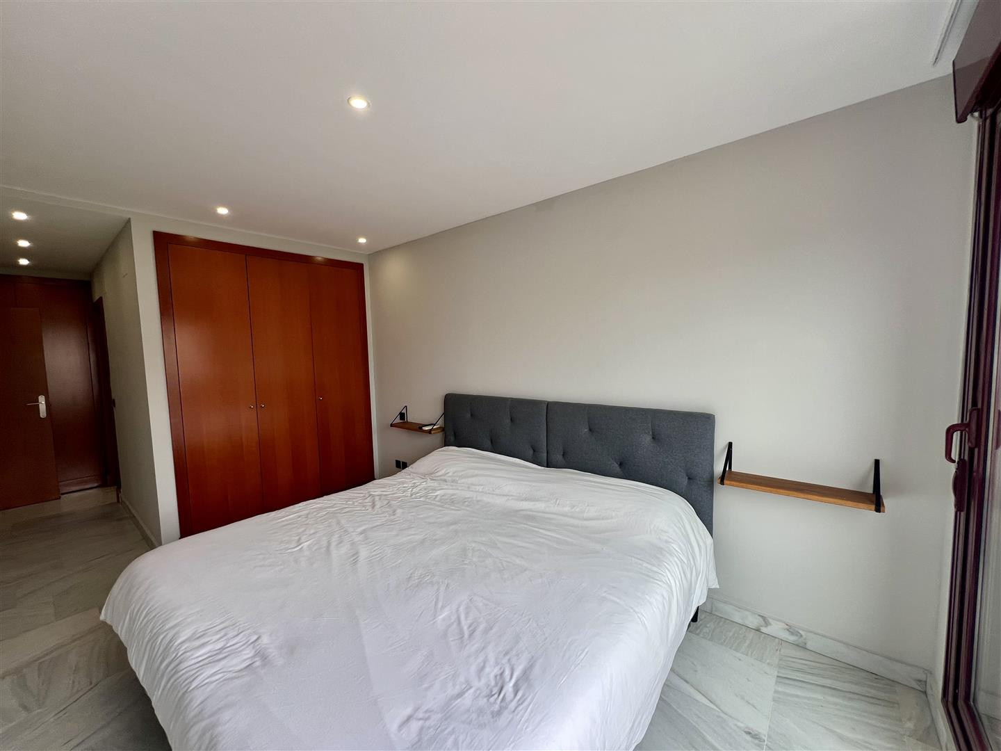 1 Bedroom Apartment in Estepona - Photo 14