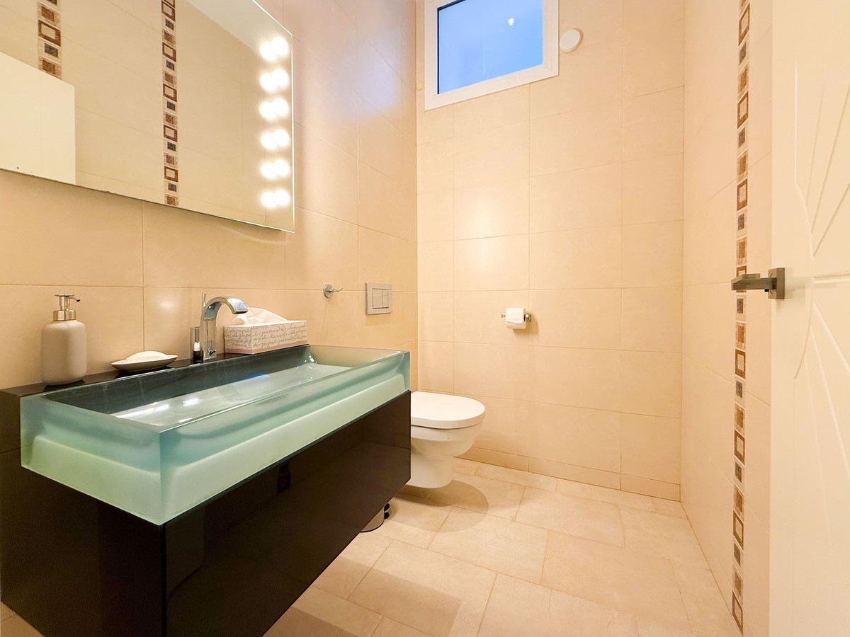 6 Bedroom Villa in Benahavís - Foto 22