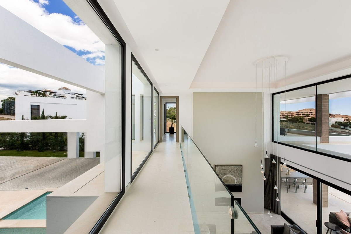 5 Bedroom Villa in Benahavís - Фото 20