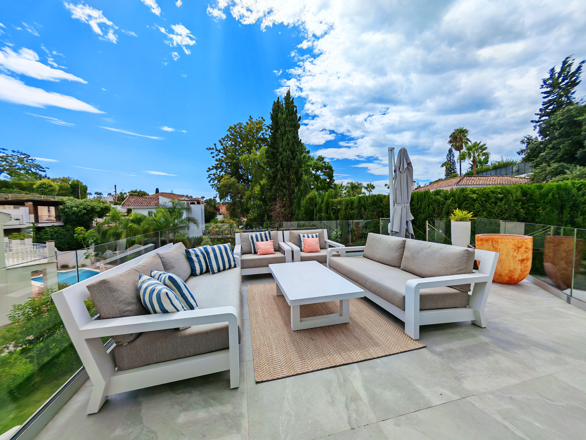 4 Bedroom Villa in Marbella - Foto 24