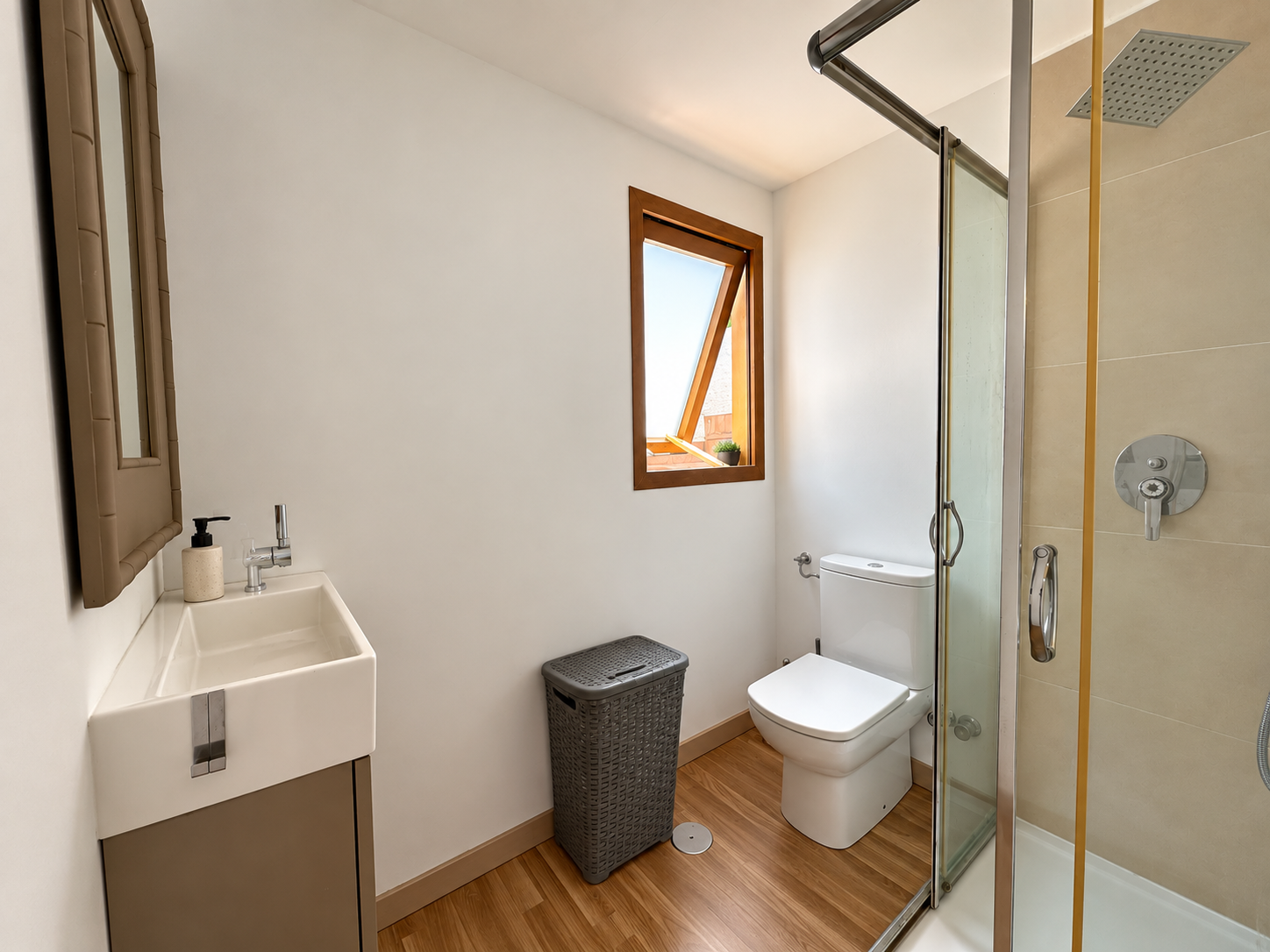 3 Bedroom Townhouse in Marbella - Photo 18
