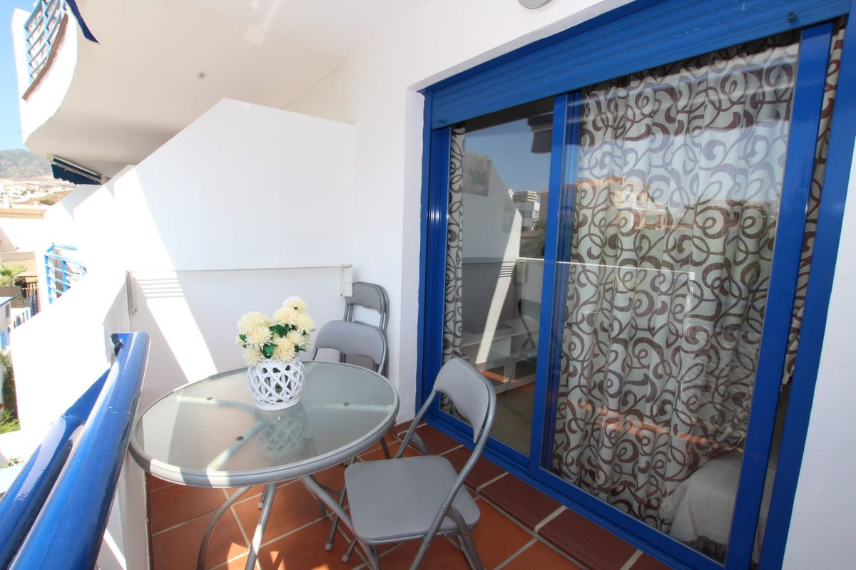 1 Bedroom Apartment in Benalmádena - Foto 9