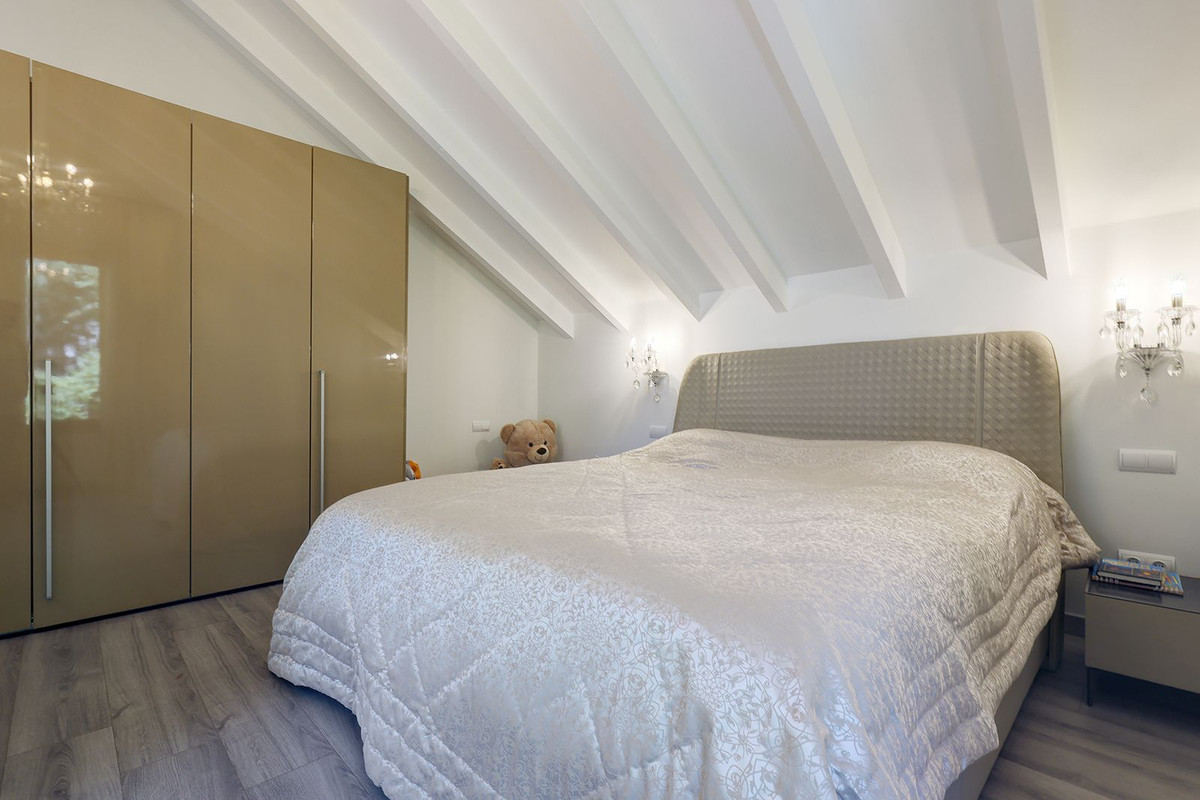 5 Bedroom Villa in Sotogrande - Photo 50