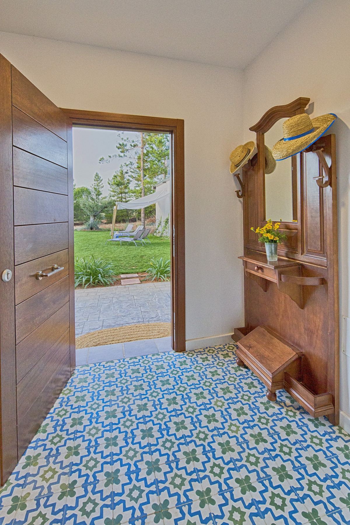 Chalet de 3 dormitorios con piscina en Málaga – Foto 13
