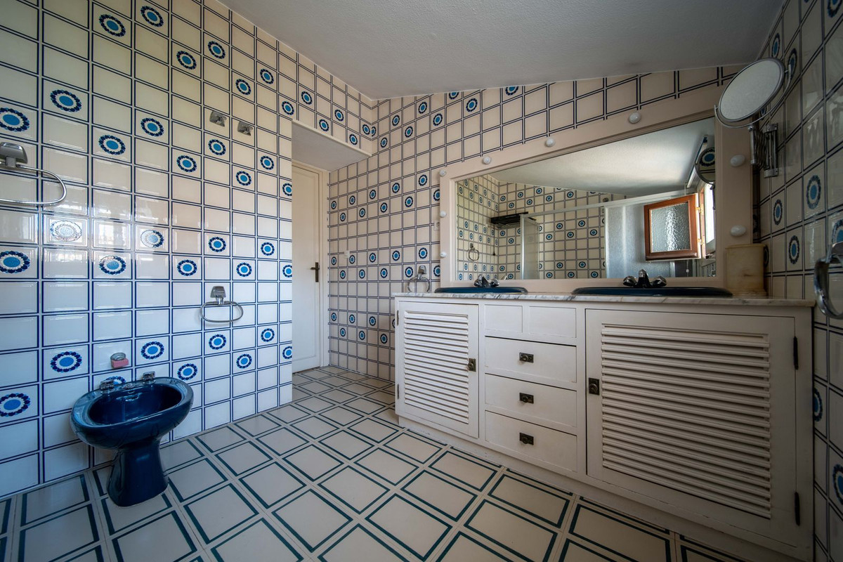 3 Bedroom Villa in Fuengirola - Photo 24