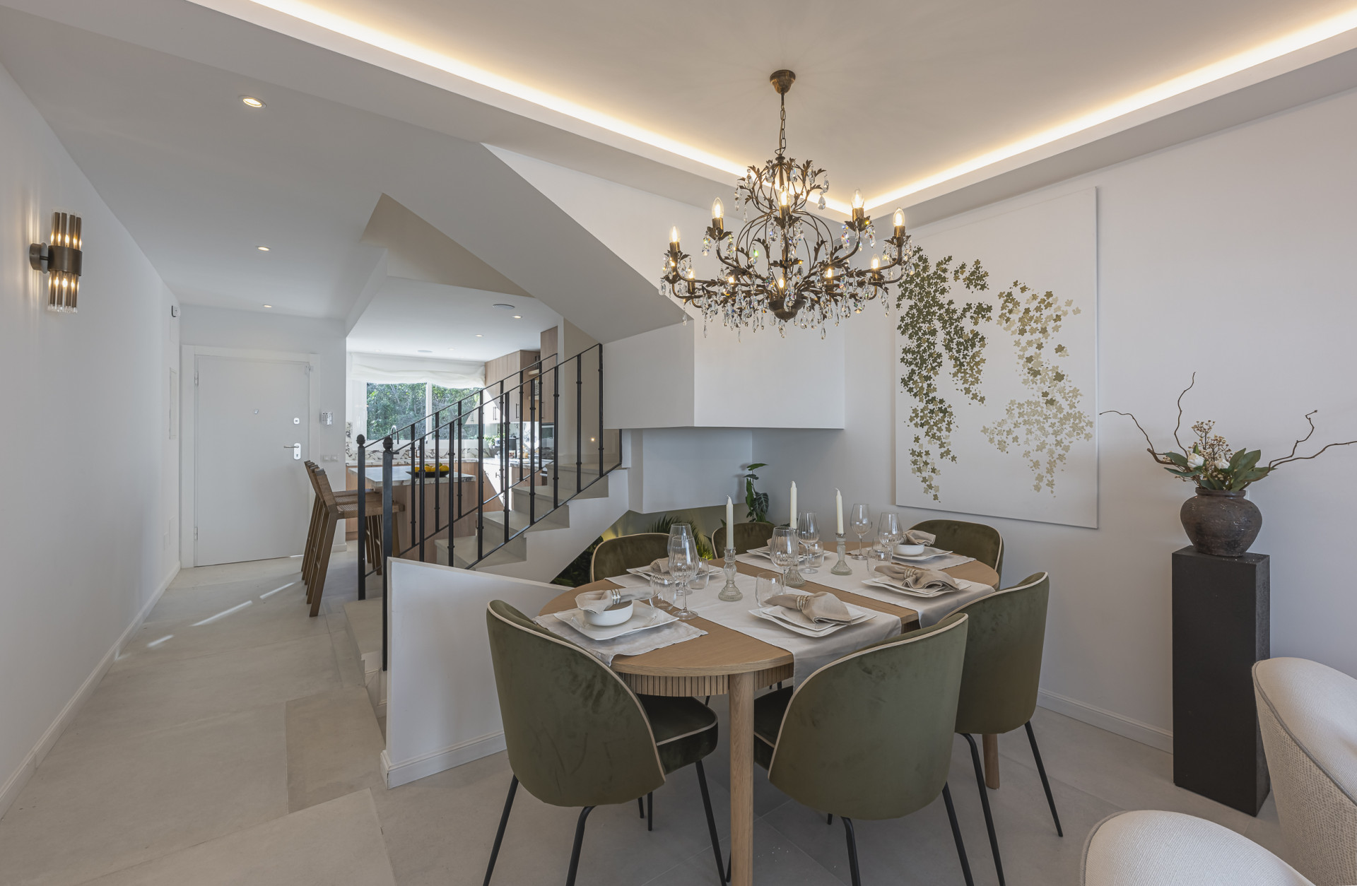 4 Bedroom Townhouse in Marbella - Photo 46