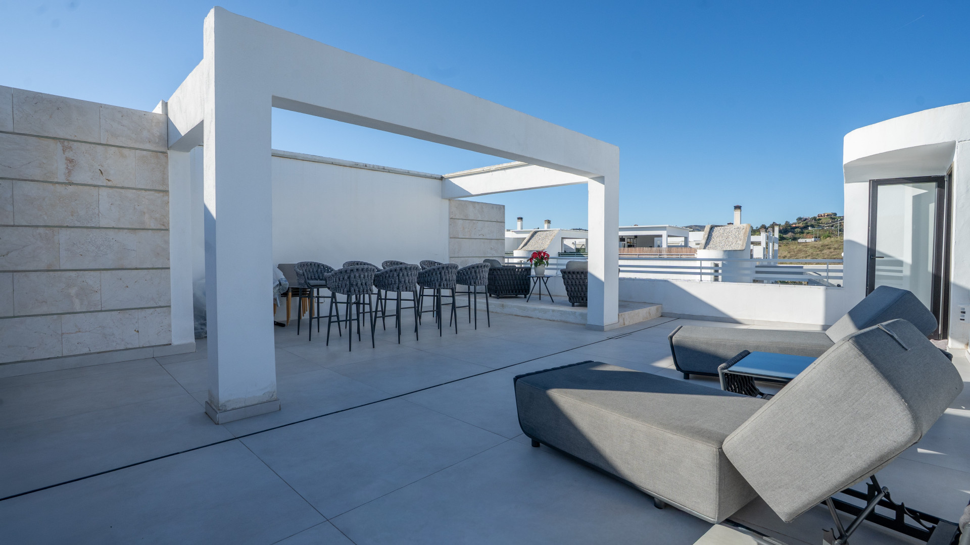 2 Bedroom Penthouse in Mijas - Photo 21