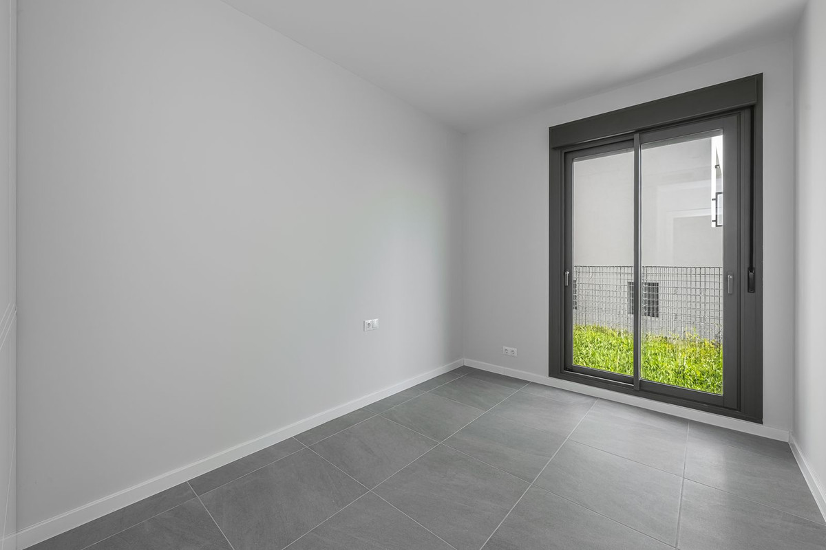 3 Bedroom Townhouse in Mijas - Photo 21